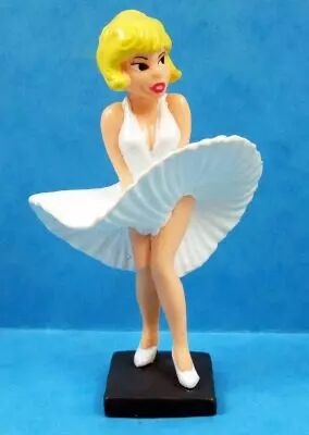 Natacha H�tesse de l\'air - Figurine PVC M.D.Toys - Natacha en robe de Marilyn Monroe