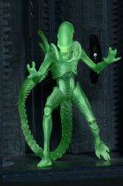 NECA - Alien vs Predator - Therman Vision Warrior Alien