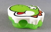 Nintendo Universe - Mario Bros. - Figurine Kinder 2025 VQ420 - Yoshi D&eacute;co de Crayon