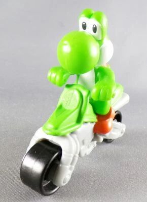 Nintendo Universe - Mario Bros. - Figurine McDonald\'s 2014 - Yoshi Mario Kart 8