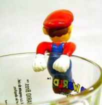 Nintendo Universe - Mario Bros. - Kellogs PVC Figure - Mario (hang glass by back)