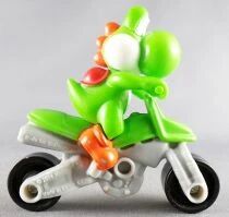 Nintendo Universe - Mario Bros. - McDonald\'s 2014 Figure - Yoshi Mario Kart 8