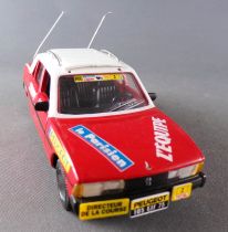 Norev Atlas Peugeot 604 Directeur de Course Tour de France 1976 sans Boite