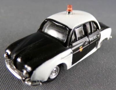 Norev Micro-Miniatures 513082 Ho 1/86 Renault Dauphine Police Pie Neuve sans Boite