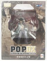 One Piece - P.O.P. DX (Portrait of Pirates) Mega House - Mihawk