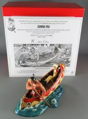 Oumpah-Pah - Pixi Metal Figures - Oumpah-Pah and Hubert de La P�te Feuillet�e tied up in a canoe