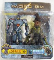 Pacific Rim - Jaeger Gipsy Danger & Kaiju Knifehead - NECA