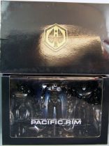 Pacific Rim \ End Titles\  - Jaeger Action Figure 3-Pack SDCC Exclusive - NECA