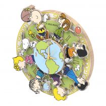 Peanuts Around the World - Horloge Magnétique en Bois (Puremind Inc.)