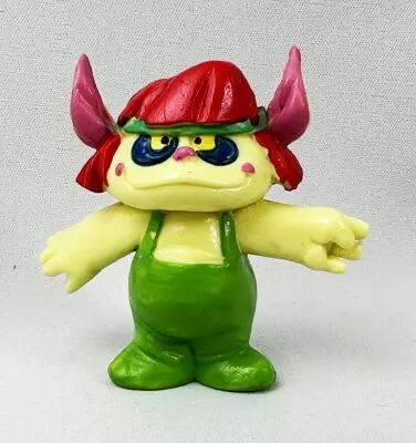 Peraustr�nia 2004 - Yolanda PVC Figure (1990) - Patif