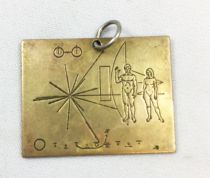 Pif Gadget - Plaque Pionner 10 (Médaille) - Pif Gadget n°538 (1979)