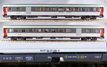 Piko 97310 Ho Sncf Set de 2 Voitures Corail B11u + B6Du Figurines Passagers Eclairage Boite