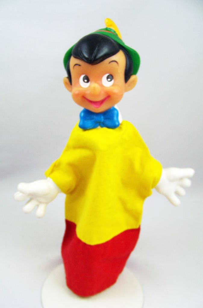 Pinocchio hand puppet 2025