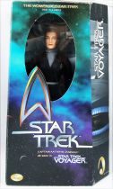 Playmates - Star Trek Voyager - Captain Kathryn Janeway - Poupée 30cm