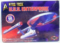 Polar Lights - Star Trek : The Original Series - U.S.S. Enterprise NCC-1701 model-kit