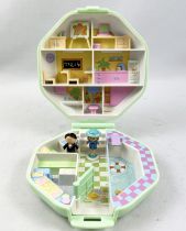 Polly Pocket - Bluebird Toys 1990 - Polly\'s School Playset (loose)