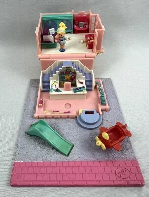 Polly Pocket - Bluebird Toys 1993 - Toy Shop (loose)