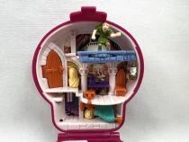 Polly Pocket - Bluebird Toys 1995 - Disney\'s The Hunback of Notre Dame (loose)