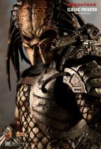 Predators - Classic Predator - 14\  figure Hot Toys MMS 162