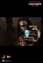 Predators - Classic Predator - Figurine 35cm Hot Toys MMS 162