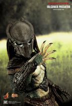 Predators - Falconer Predator - 14\  figure Hot Toys MMS 137