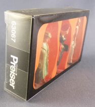 Preiser 63067 I Gauge 1:32 3 x Standing Passenger Figures Mint in Box