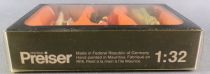 Preiser 63067 I Gauge 1:32 3 x Standing Passenger Figures Mint in Box