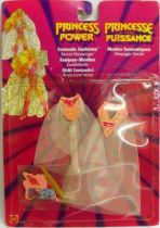 Princess of Power - Fantastic Fashions - Secret Messenger