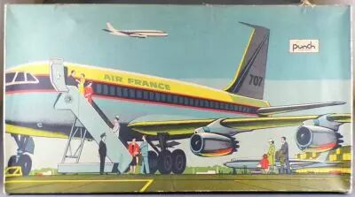 Punch Jouets Mont-Blanc - Avion Boeing 707 en T�le & Plastique Filoguid� Eclairage en Boite