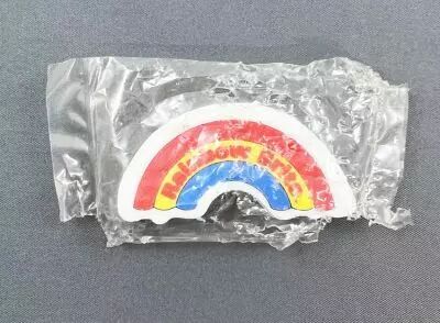Rainbow Brite - White Strawberry Scented Erasers / Gommes Parfum�es Blanche - Rainbow / Arc en Ciel - Ambassador 1983