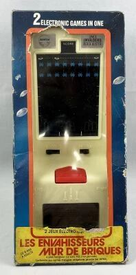 Ramtek (Intrek) - TableTop LED - Space Invaders / Block Buster (en boite)