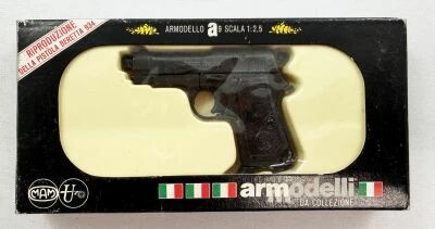 Reproduction Pitolet Beretta 934 (Echelle 1/2.5) - MAM (Italie 1980\'s)
