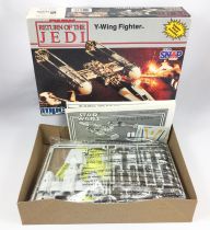 Return of the Jedi - MPC ERTL (Snap-Fix) - Y-Wing