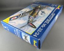 Revell 04704 - WW2 RAF Avion Chasse Spitfire Mk.22/24 1/32 Neuf Boite