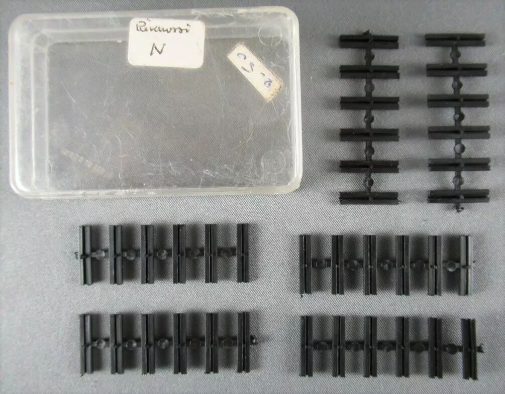 thumbnail image 2 of Fleischmann 22214 N Scale Insulating Rail Connectors – 24 Pieces – N-track – NEW 2 of 6