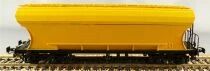 RMA 232 Ho Sncf Cereal Hopper Wagon Bogies Sanders Person et Le Guillouzic Fr&egrave;res Yellow Mint box 2