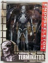 robocop_vs_terminator___neca____endoskeleton_heavy_gunner_18cm