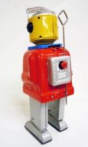 Robot - Battery Operated & Mechanical Tin Robot - Mr. Robot the Mechanical Brain (Ha Ha Toys)