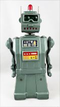 Robot - Battery Operated Directional Tin Robot - Yonezawa 1957 (Japan)