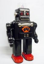 Robot - Battery Operated Tin Robot - Smoking Space Man (Ha Ha Toys) black