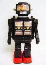 Robot - Battery Operated Walking Robot - Fighting Spaceman