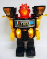 Robot - Battery Operated Walking Robot - Monster Robot (Hwa Shen)