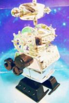 Robot - Mechanical Walking Robot - Space Robot (Wind-Up)