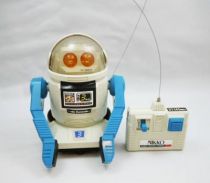 Robot - Nikko - Han-D-Bot (radio-controlled robot)