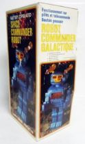 Robot - Remote Control Battery Operated Walking Robot - Space Commander Robot