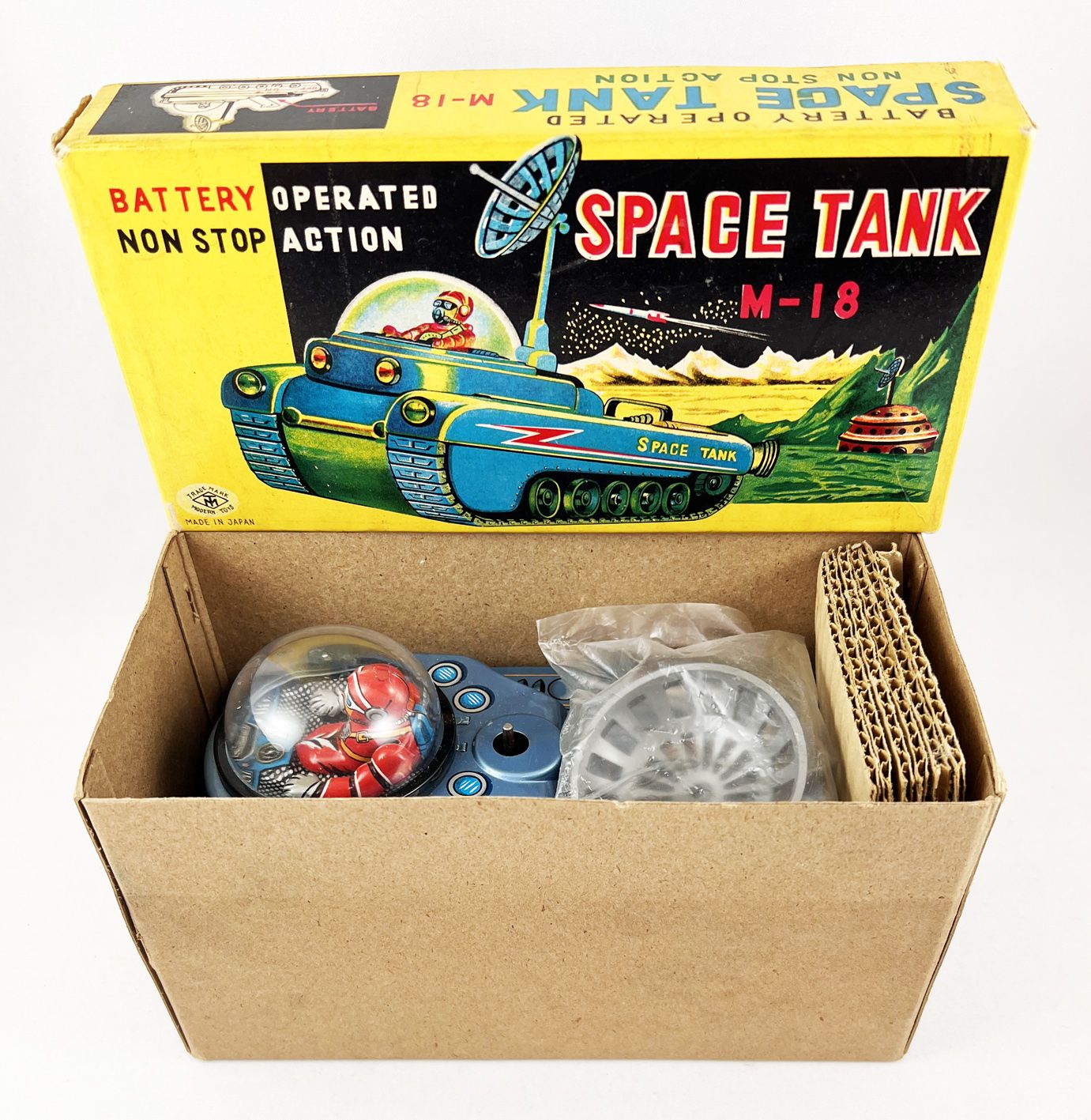 Les Jouets Japonais/Japanese Toys from the Late 50s and 60s by