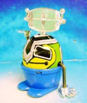 Robot - Wind-Up - \'\'Egg Cup\'\' Robot