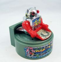 robot___wind_up_bank___robot_bank___chen_ching_toys__cs_501__06