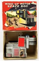 Robot - Wind-Up Motor Space Dog (Mechanical Tin Toy) - Yoshiya 1957 (Japan)