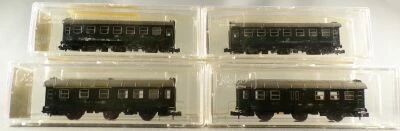 Roco  2 x 2250 2251 2252 N Scale Db 4 x Coach 3 Axles Area III Mint in Box